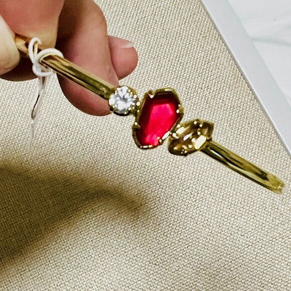 Kendra Scott Alexandria Gold Cuff Bracelet with Red and Pink Mix NWT - Picture 3 of 5